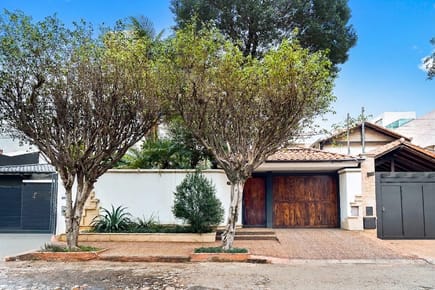 Venta de Propiedad a 170 m del Shoping del Sol 