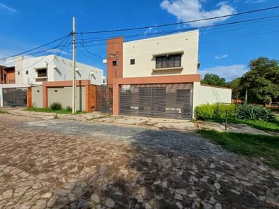 ALQUILO DÚPLEX EN VILLA GOLONDRINA LOMA PYTA