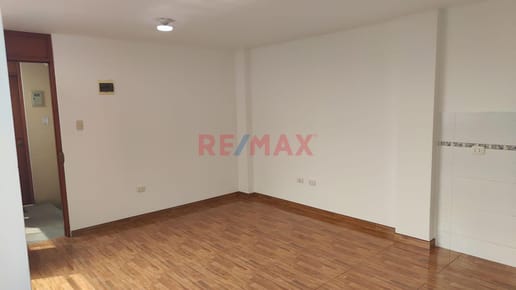 Venta De Minidepartamento En Manylsa, Ate