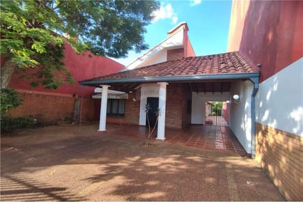 VENDO CASA EN MBURICAO