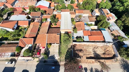 Venta de Terreno con Tinglado - Bo. Bella Vista
