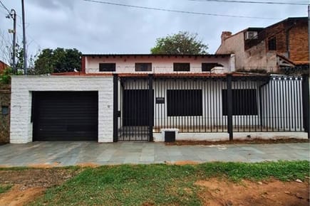 VENDO CASA EN FERNANDO DE LA MORA Z/ NORTE!!