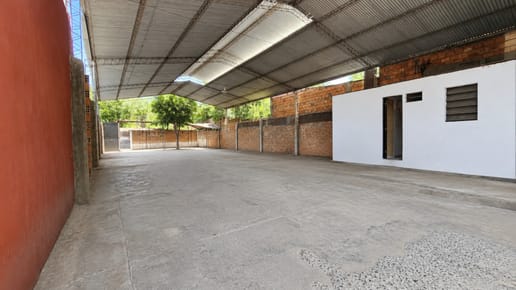 Venta de Tinglado Comercial / Industrial en Barrio Vista Alegre