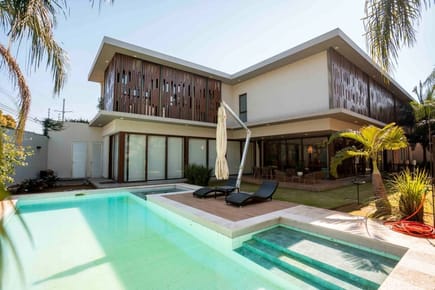 En Venta Exclusiva Residencia En El Condominio La Trinidad V
