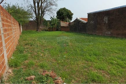 VENDO TERRENO EN CUARTO BARRIO LUQUE !!!