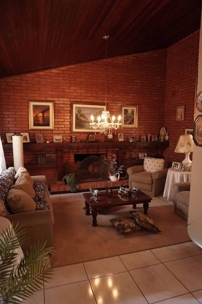 FOR SALE Residence in Barrio Mburucuyá