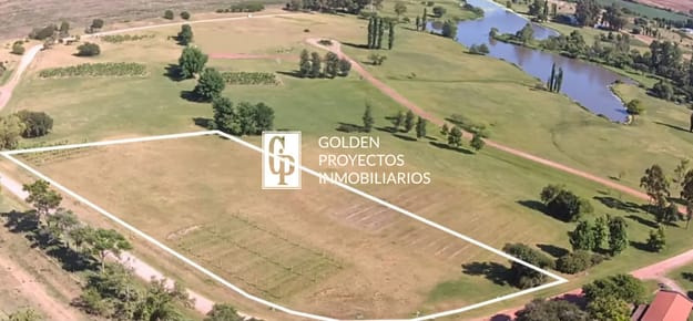 Lote en Venta en Barrio Privado en Carmelo Colonia