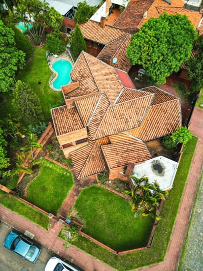 Vendo importante propiedad en barrio Mburucuyá, Asunción 