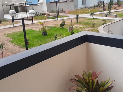 SE ALQUILA DEPARTAMENTO EN SURCO VIEJO C/BALCON THERMA TENDAL AMPLIO Y CORTINAS 