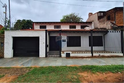 Vendo Casa de 4 habitaciones con amplio patio en Fernando zona norte 