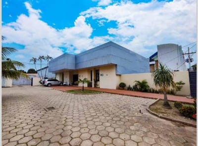Galpones Y Oficinas En Alquiler Av Paragua