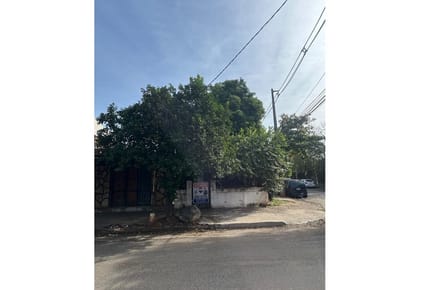 Casa-Venta-Tte. Jose Felix Lopez esquina, San Pablo, Asunción