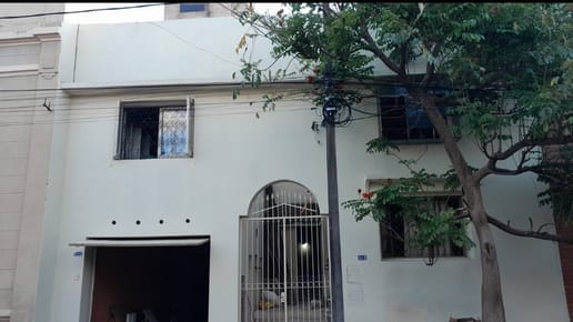 Excelente casona en el Barrio San Carlos