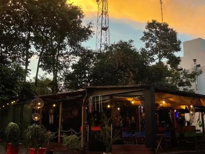 VENDO BAR EN FUNCIONAMIENTO - PARANÁ COUNTRY CLUB ZONA COMERCIAL