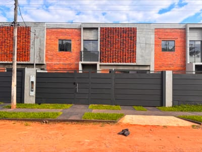 DUPLEX EN VENTA EN LUQUE 