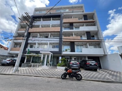 MONOAMBIENTE EN ALQUILER - EDIFICIO LEBLON