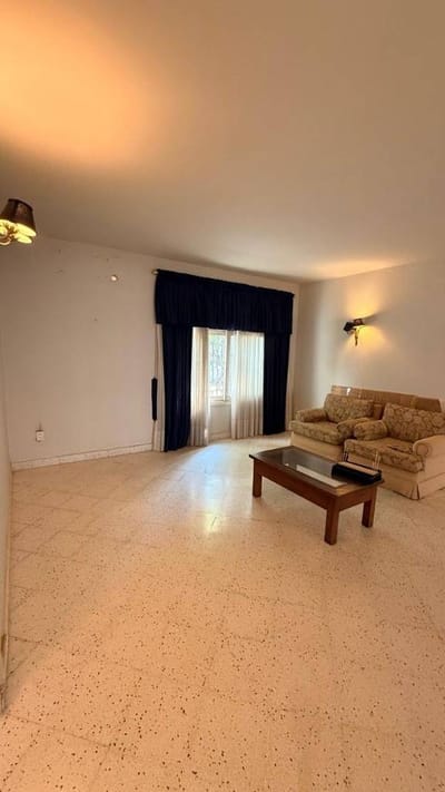 EN VENTA CASA EN BARRIO JARA
