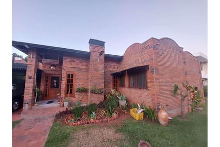 Hermosa Casa en Surubi´i