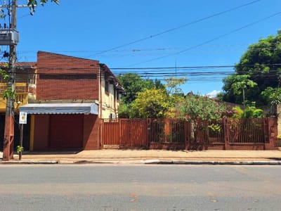 VENDO CASA EN FERNANDO DE LA MORA