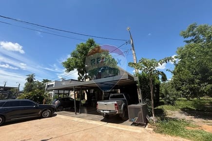 Vendo Residencia en Luque Barrio Cerrado Montesol