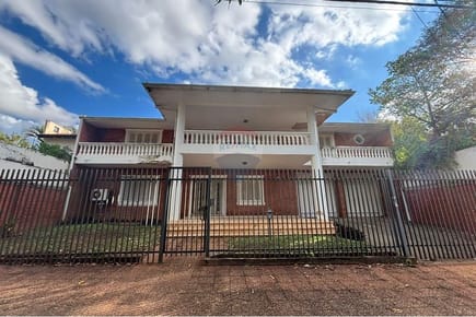 Casa - Alquiler - Las Lomas (Carmelitas), Paraguay