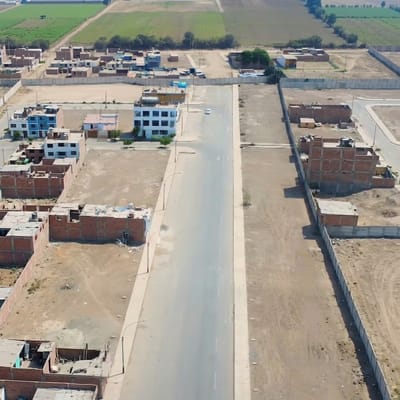 TERRENO 110 M² AVENIDA JORGE BASADRE - LAS CASCADAS, CARABAYLLO | US$47,000