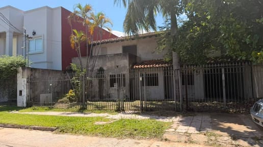 TERRENO EN VENTA CON ESTRUCTURA DE VIVIENDA EN EL GRUPO HABITACIONAL AEROPUERTO