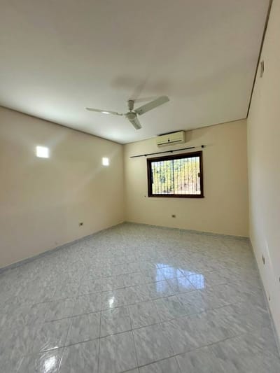 ALQUILO DÚPLEX DE 3 HABITACIONES EN ASUNCIÓN