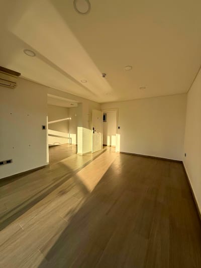 AVDA. SANTISIMA TRINIDAD EN VENTA DEPARTAMENTO DE 1 DORM. CON COCHERA