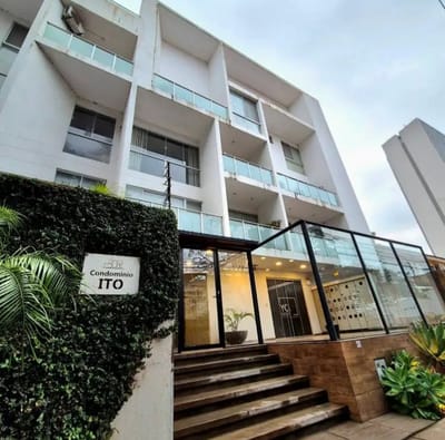 LOCAL COMERCIAL EN VENTA 65000 SUS TIPO DE CAMBIO OFICIAL SEGUN BCB