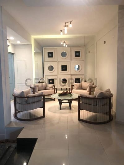 Alquilo Casa Amoblada en Recoleta