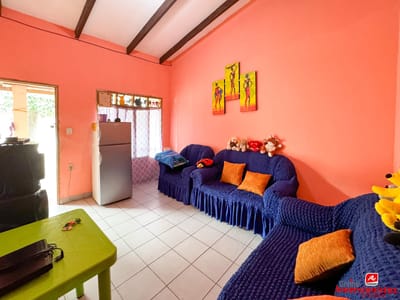 CASA ECONÓMICA EN VENTA EN AV VIRGEN DE LUJAN