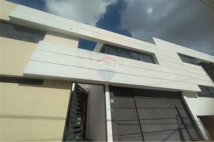 Venta de Dúplex zona Paseo Carmelita