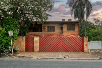 VENDO CASA EN ASUNCION EN YCUA SATI