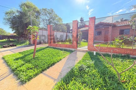 VENDO CASA EN MARIANO ROQUE ALONSO