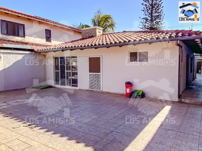 CASA EN VENTA 