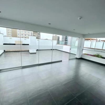 Estreno. departamento Vista a Calle - 3 Habitaciones