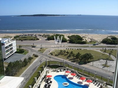 Espectacular apartamento - 3 y dependencia