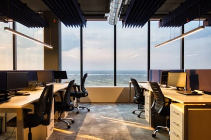 Oportunidad en alquiler: OFICINA  CORPORATIVA EN GO TOWER BUSINESS CENTER