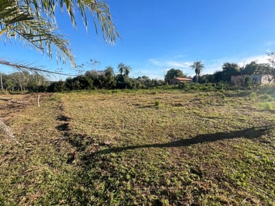 VENDO TERRENO EN ESQUINA EN ITAUGUÁ