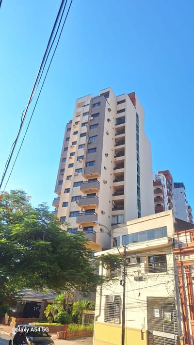 OFERTA DEPA EDIFICIO FARO DEL RÍO ASUNCION 