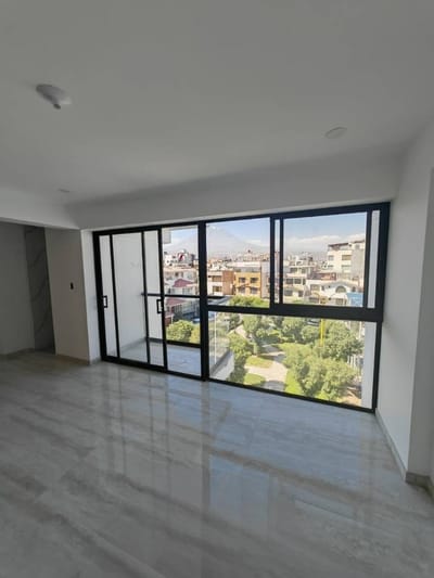 Moderno Departamento De Estreno Frente A Parque – Yanahuara 
