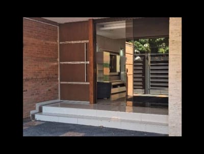 En alquiler duplex semi amoblado en bo Los Laureles