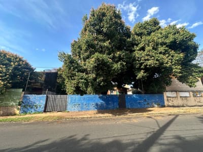EN VENTA, TERRENO EN BARRIO JARA A 250M DE AVDA BRASILIA
