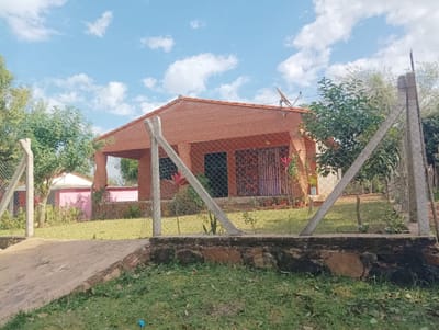 VENDO CASA EN BARRERO- A 600 METROS DE LA CHIPERIA MARÍA ANA