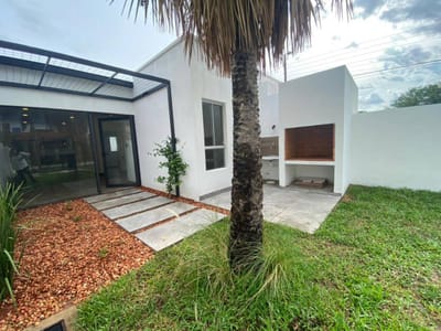 CASA A ESTRENAR EN VENTA
