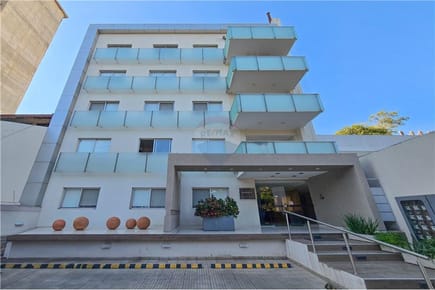 Departamento de 3 hab. + Área de Servicio