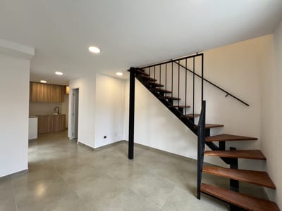Venta apartamento 2 dorm en La Comercial. J. Paullier