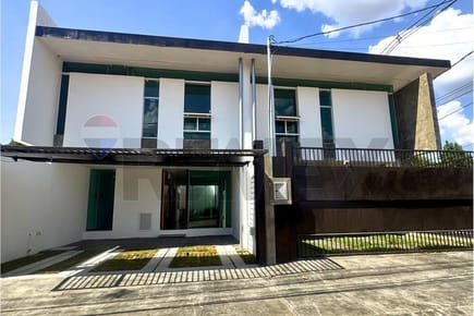 EN VENTA DÚPLEX A ESTRENAR EN FDO DE LA MORA