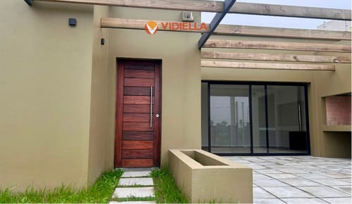 Casa en venta 2 dormitorios, Zona Almenara